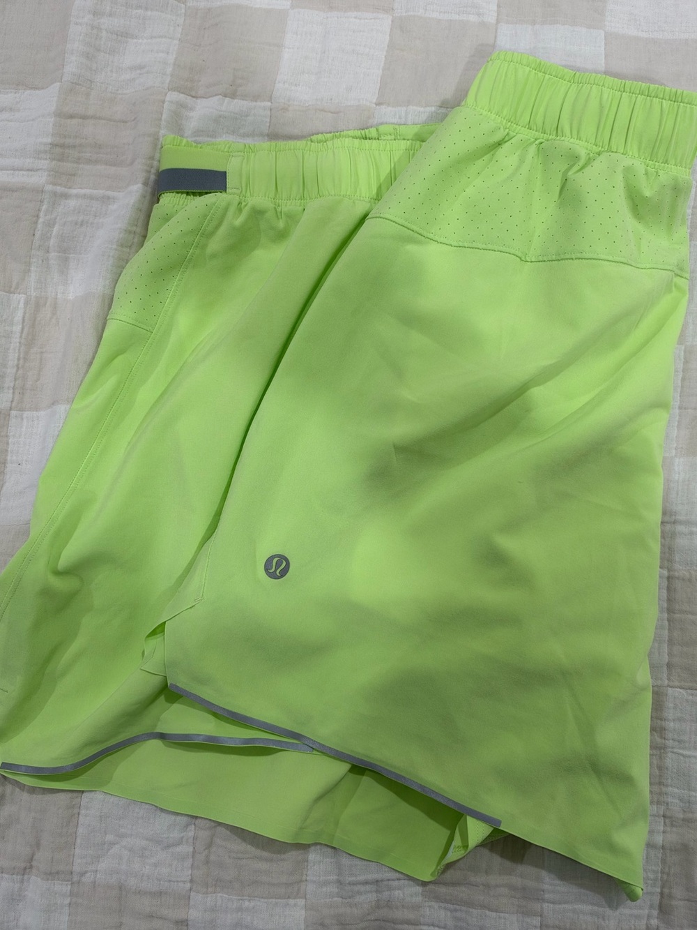 lululemon athletica men’s shorts